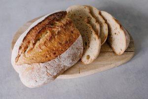 Cómo hacer pan casero con agua de mar: receta y beneficios